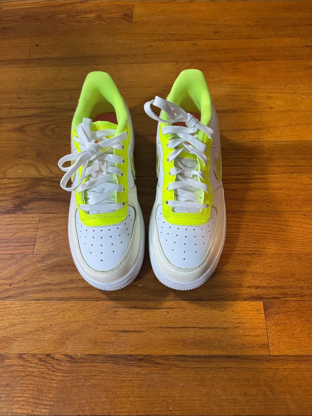 Nike Air Force 1 Low LV8
Acid Wash (GS)